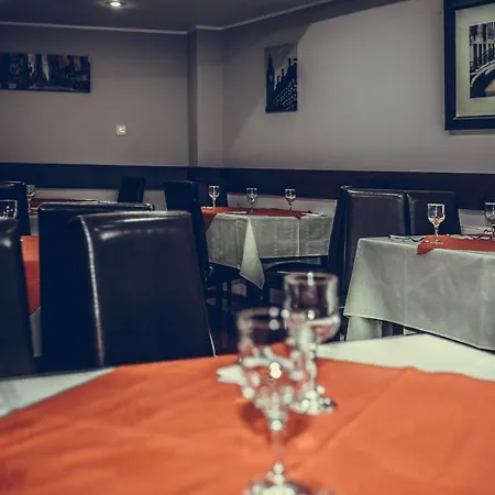 Hotel New Derby 3*