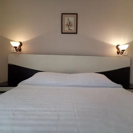 Hotel New Derby Constança